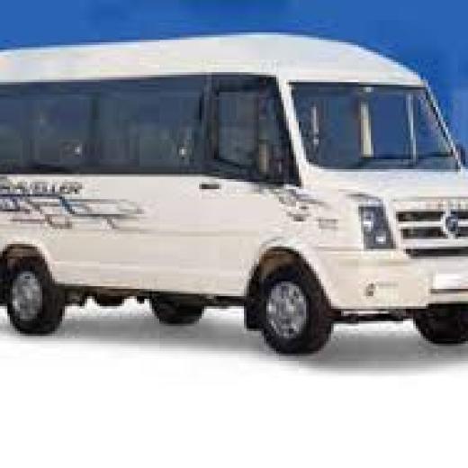 Force Traveller 13-Seater