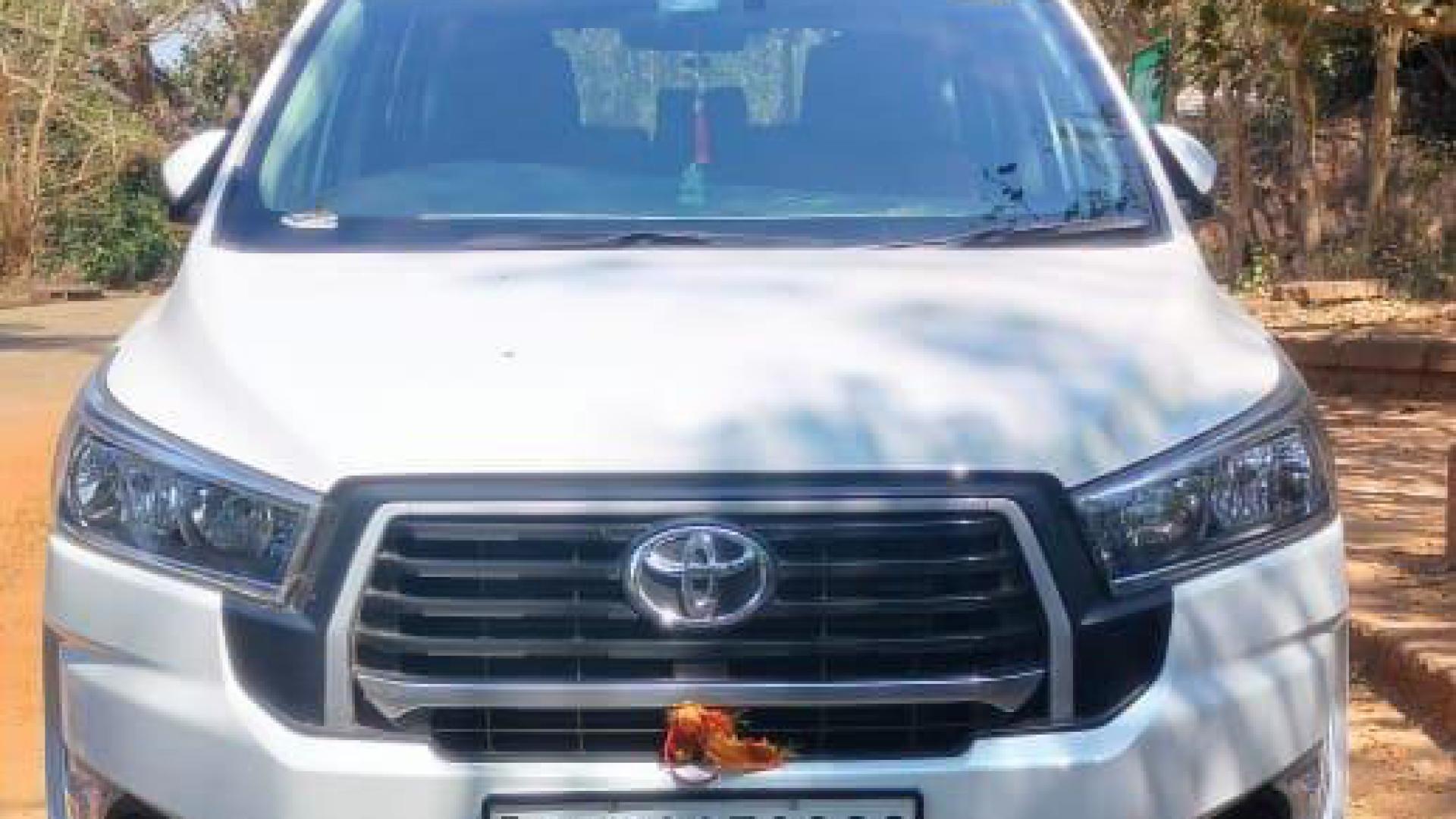 Toyota Innova Crysta 8-Seater