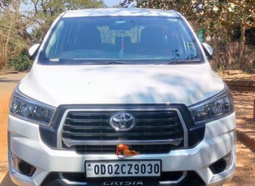 Toyota Innova Crysta 8-Seater